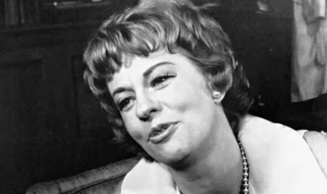 Uta Hagen en Broadway interpretando ¿Quién teme a Virginia Wolf? de Edward Albee en 1963. Photograph: AP